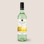 Flasche Württemberger Original Müller-Thurgau Weißwein der WZG vor hellem Hintergrund.
